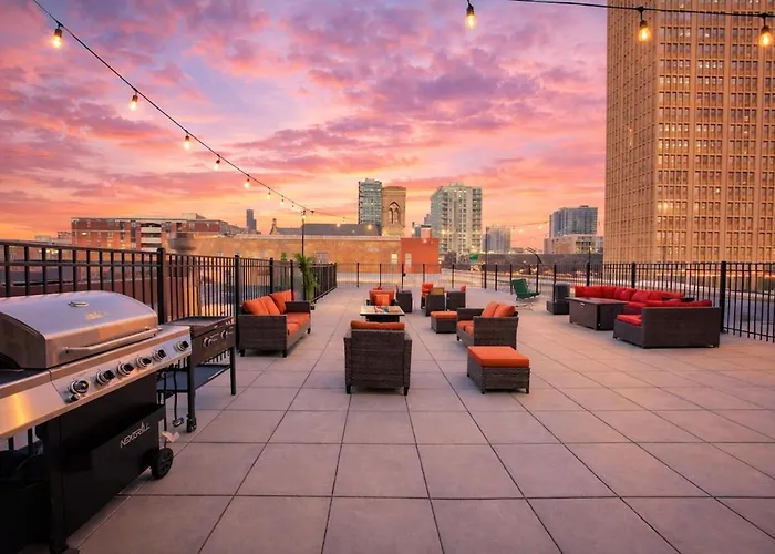 Chic Spacious 3br South Loop Near Mccormick Place, Roosevelt Cta & Shopping Area In * Chicago