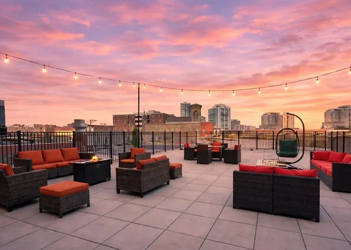 Chic Spacious 3br South Loop Near Mccormick Place, Roosevelt Cta & Shopping Area In